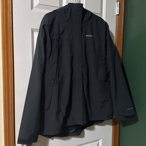 Columbia Women’s Raincoat